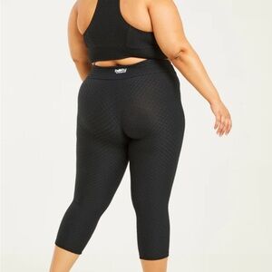 Booty by Brabants Black Croco Leggings Curvy size plus size Excellent condition